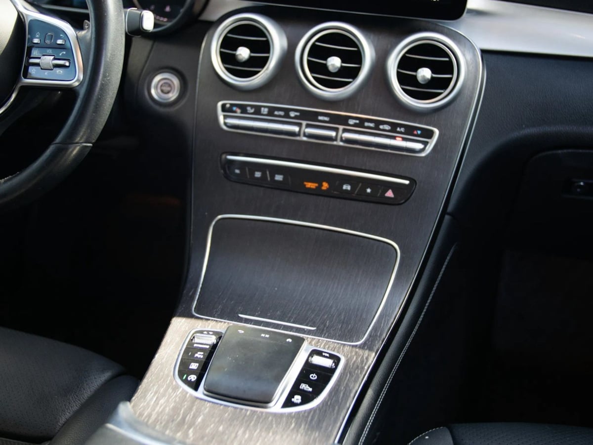 Mercedes-Benz GLC photo 29