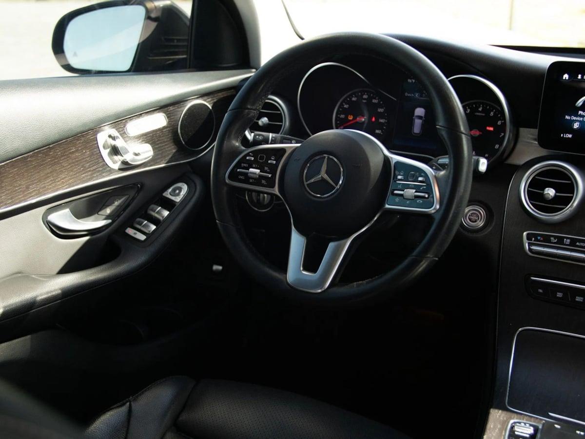 Mercedes-Benz GLC photo 32