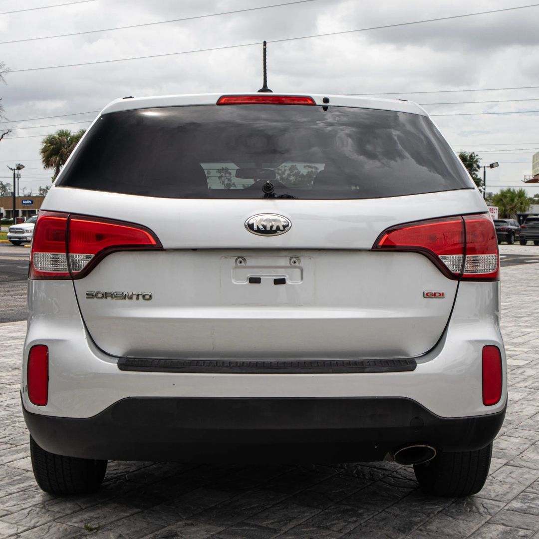 Kia Sorento photo 8