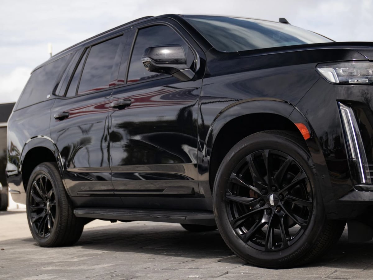 Photo 2 of this Cadillac Escalade
