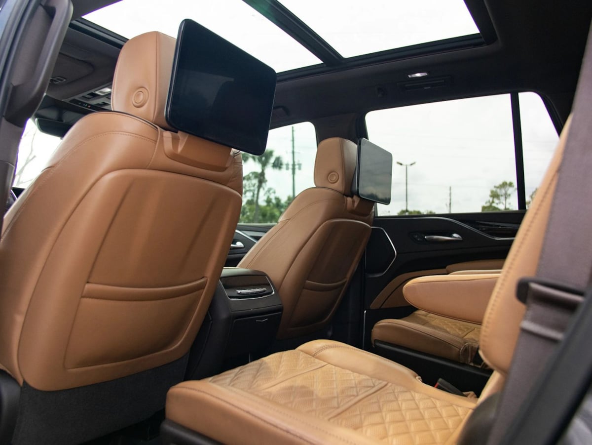 Photo 25 of this Cadillac Escalade