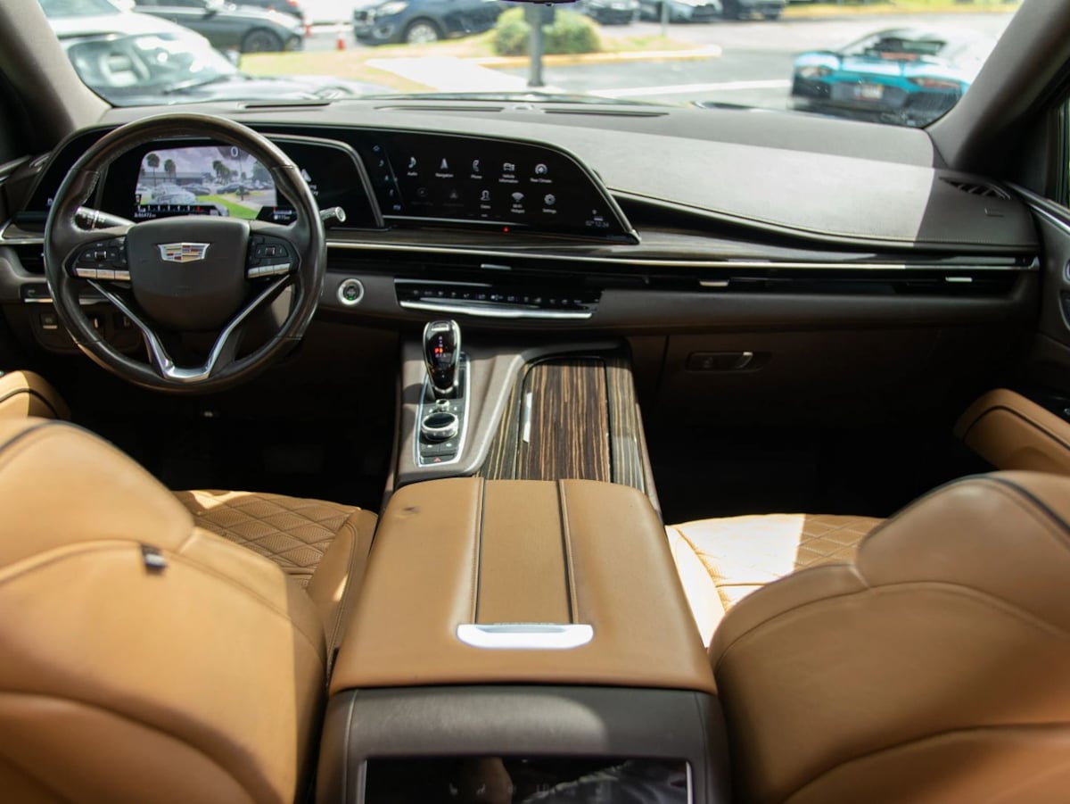 Photo 32 of this Cadillac Escalade