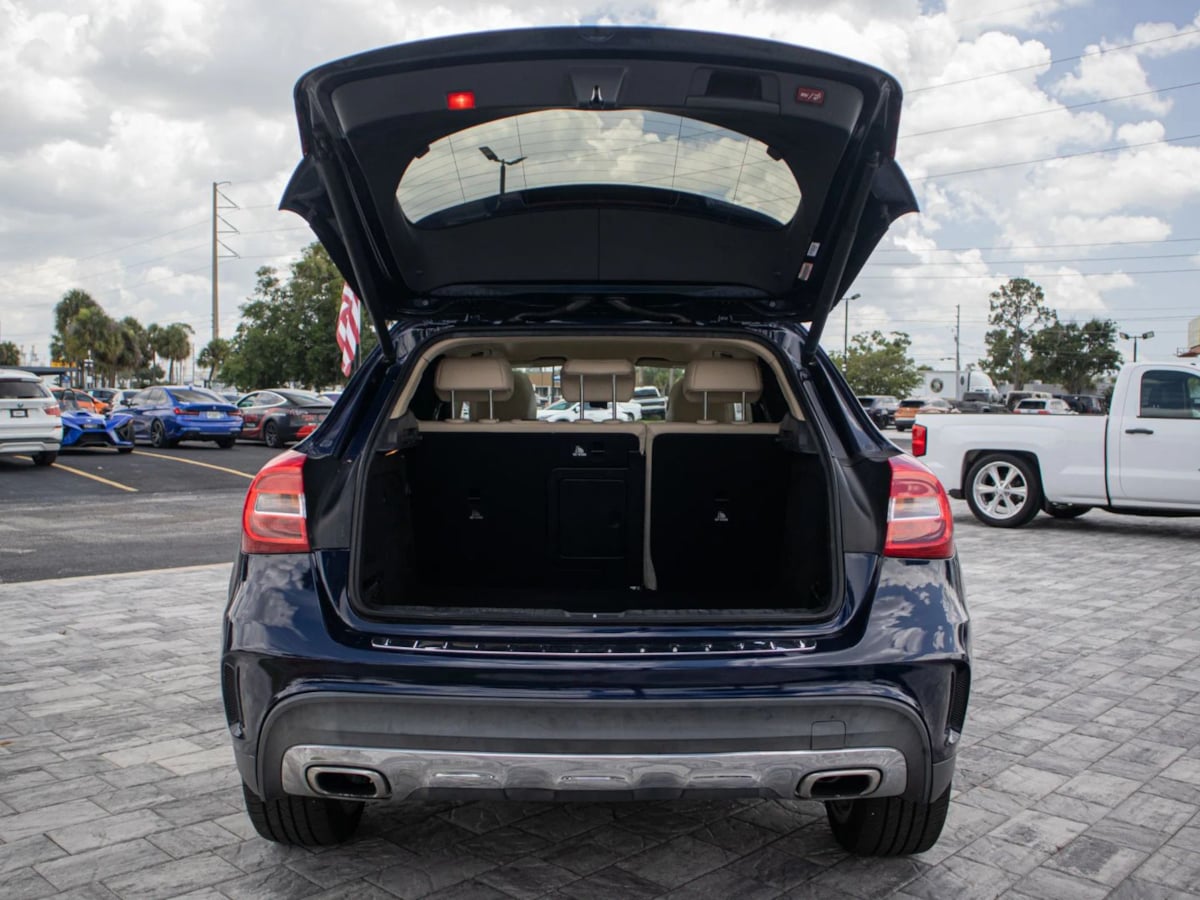 Mercedes-Benz GLA 250 photo 7