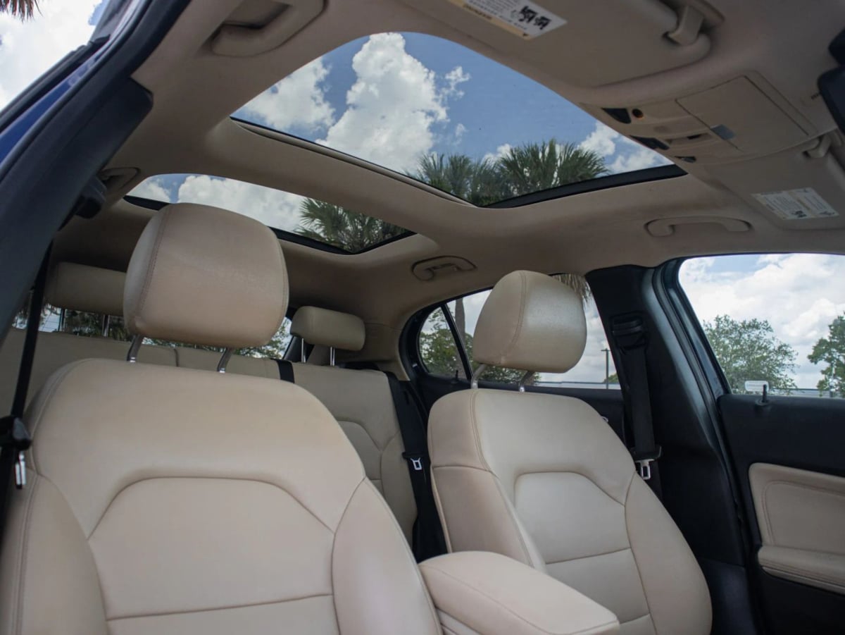 Mercedes-Benz GLA 250 photo 17