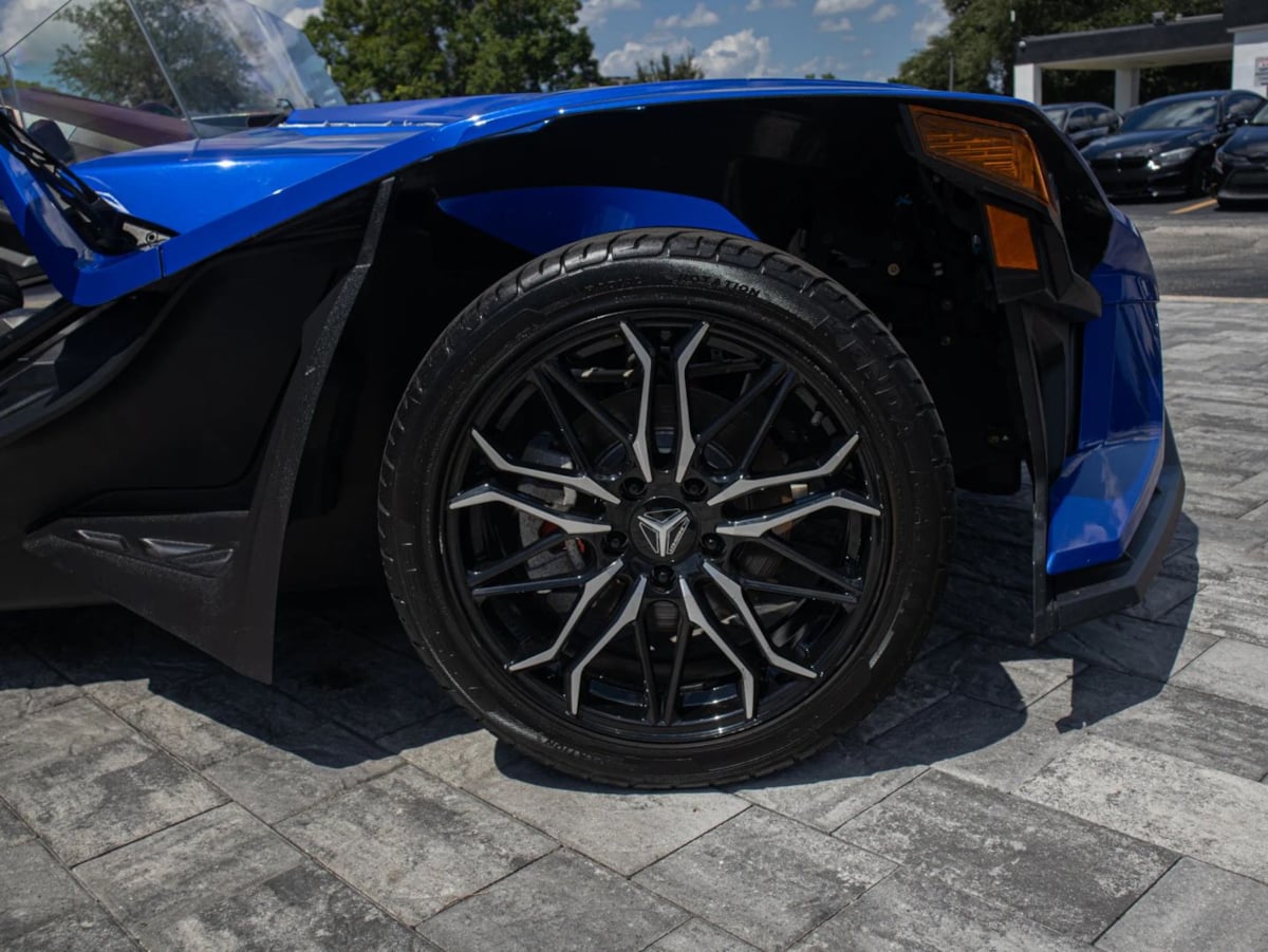 Polaris Slingshot photo 20