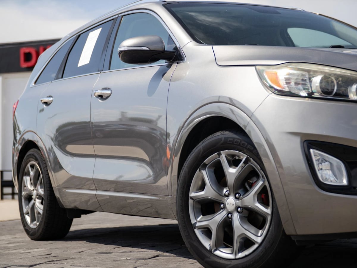 Kia Sorento photo 3