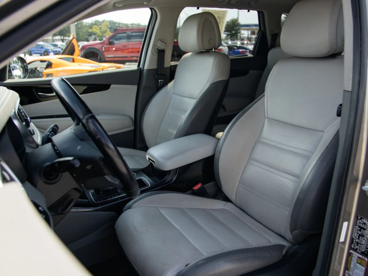 Kia Sorento photo 16