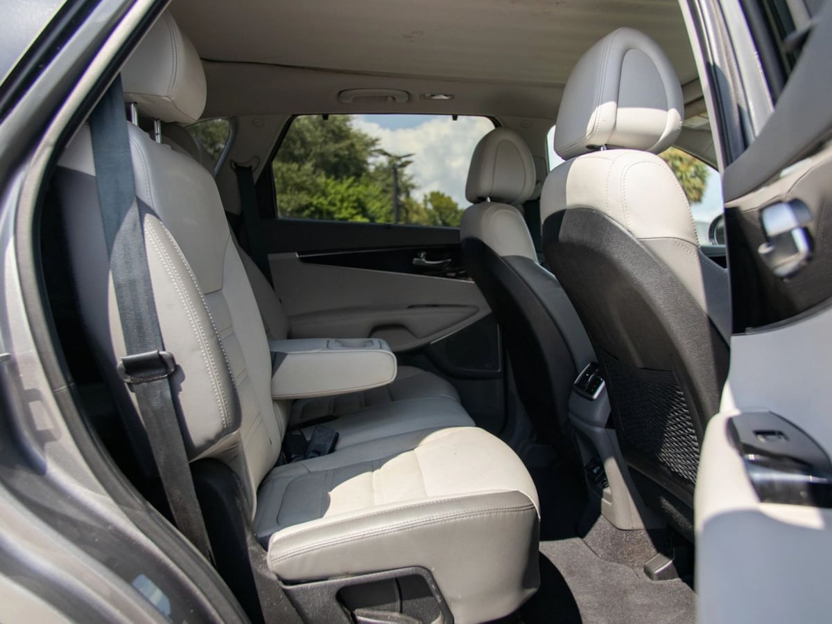 Kia Sorento photo 18