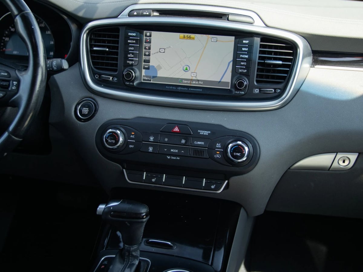 Kia Sorento photo 24