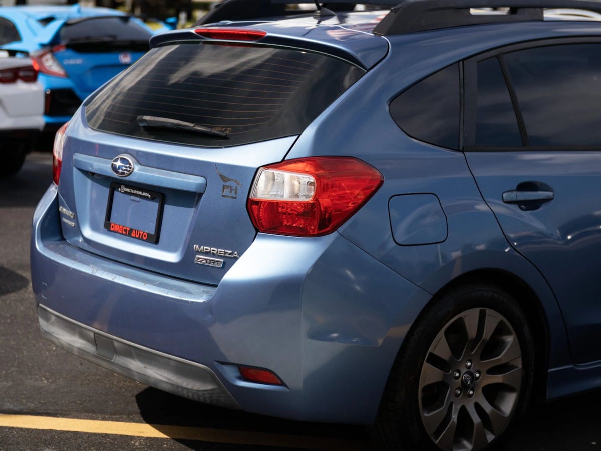 Subaru Impreza photo 14