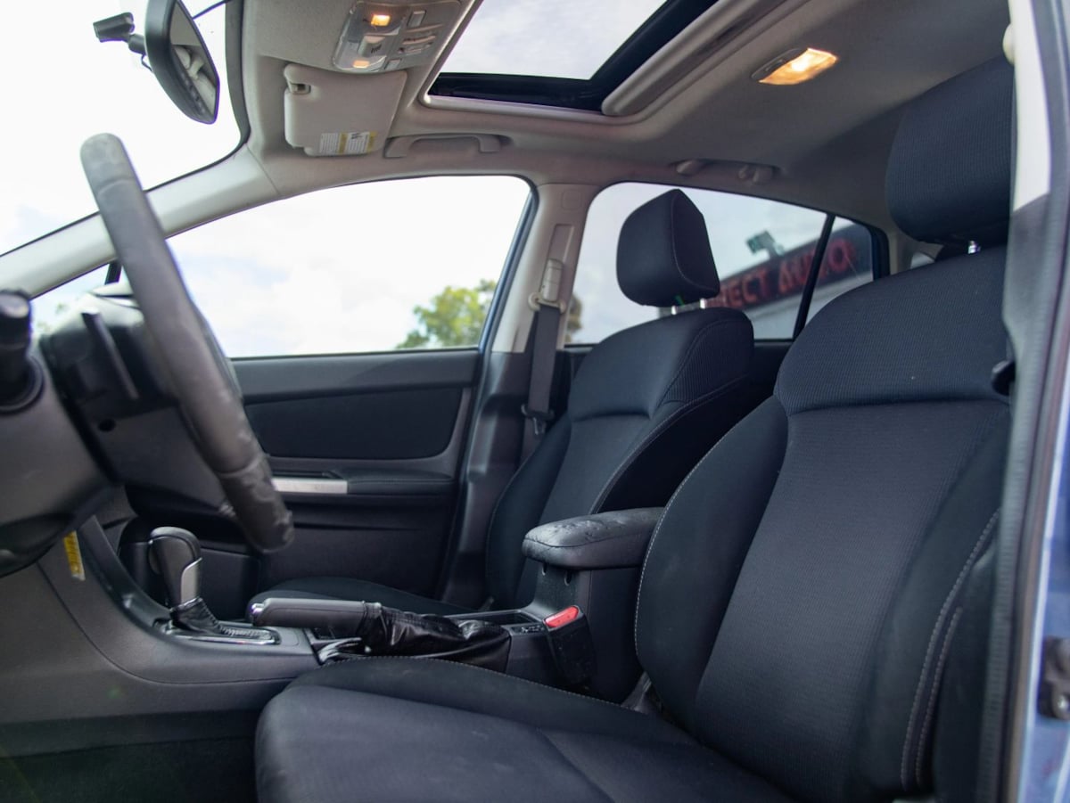 Subaru Impreza photo 17