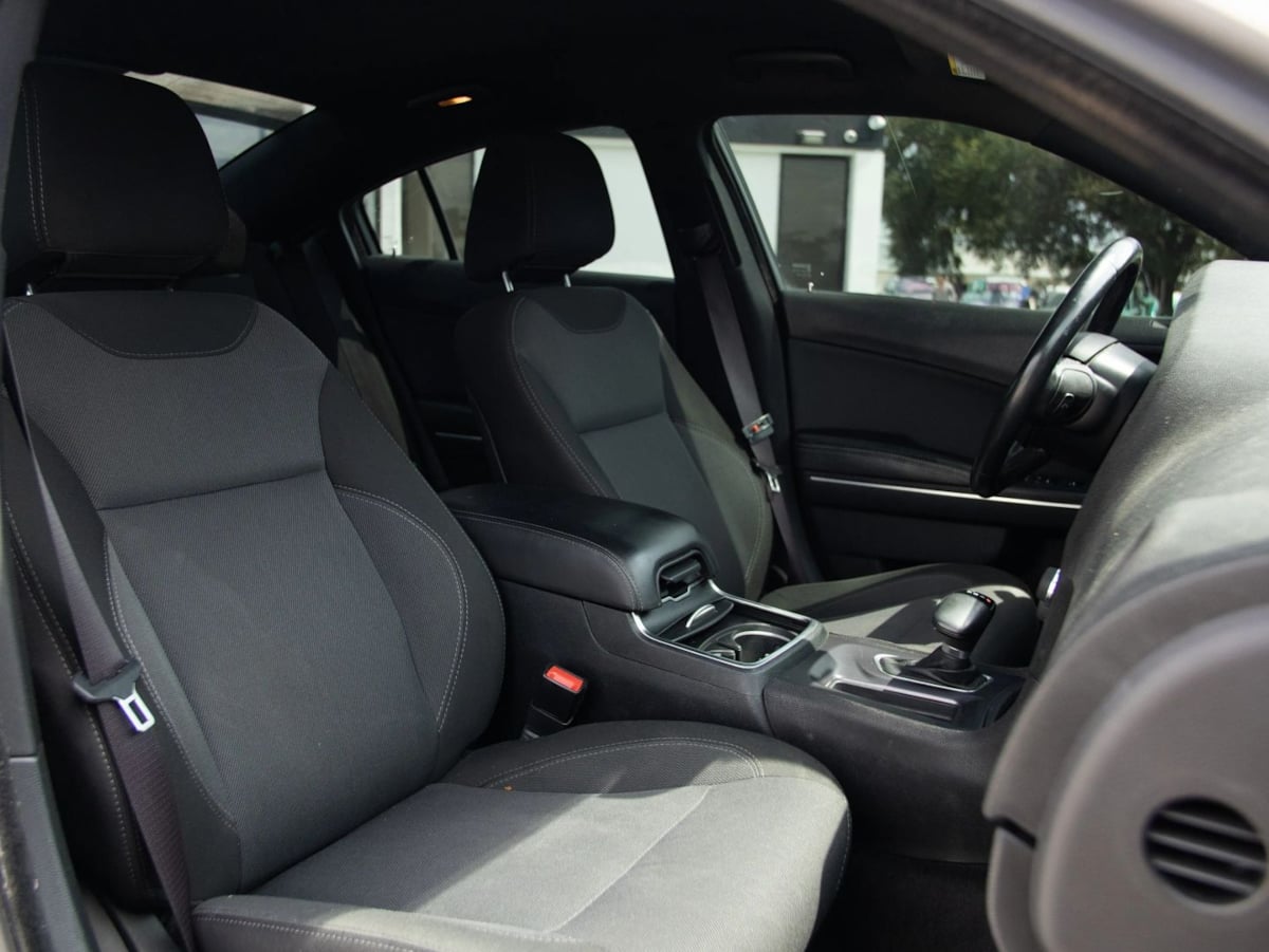 Dodge Charger photo 21