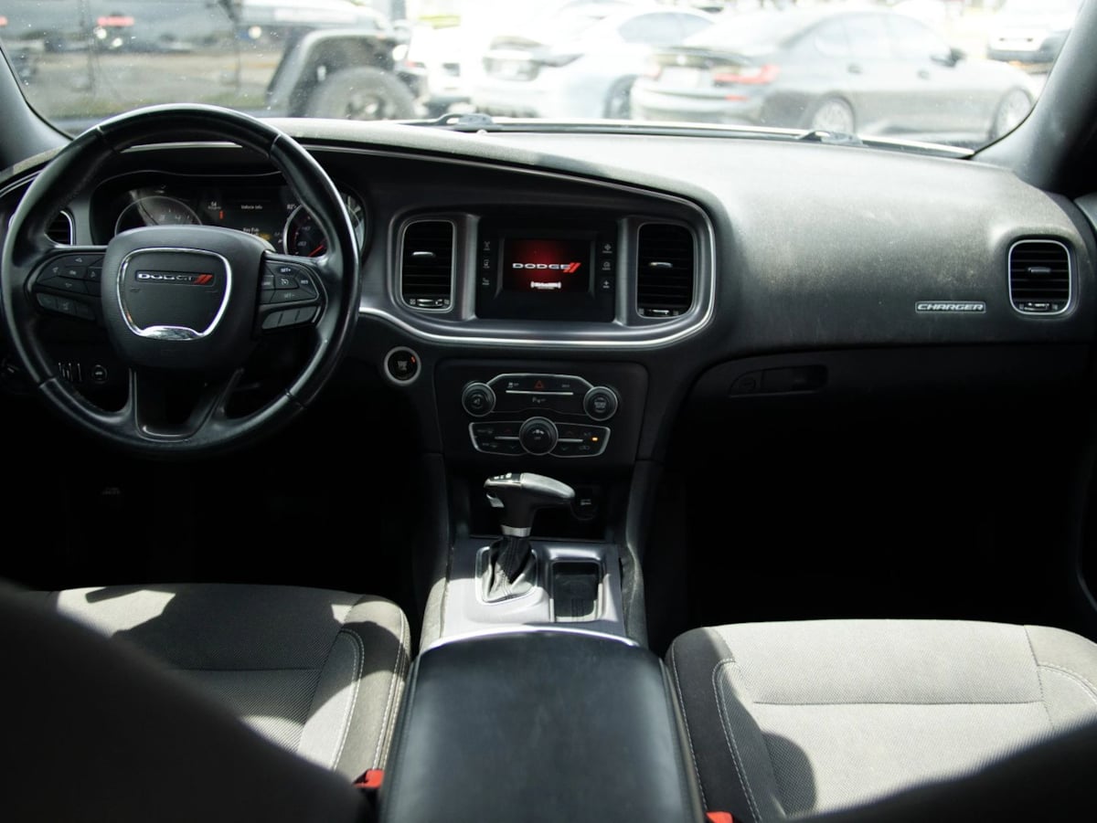 Dodge Charger photo 25