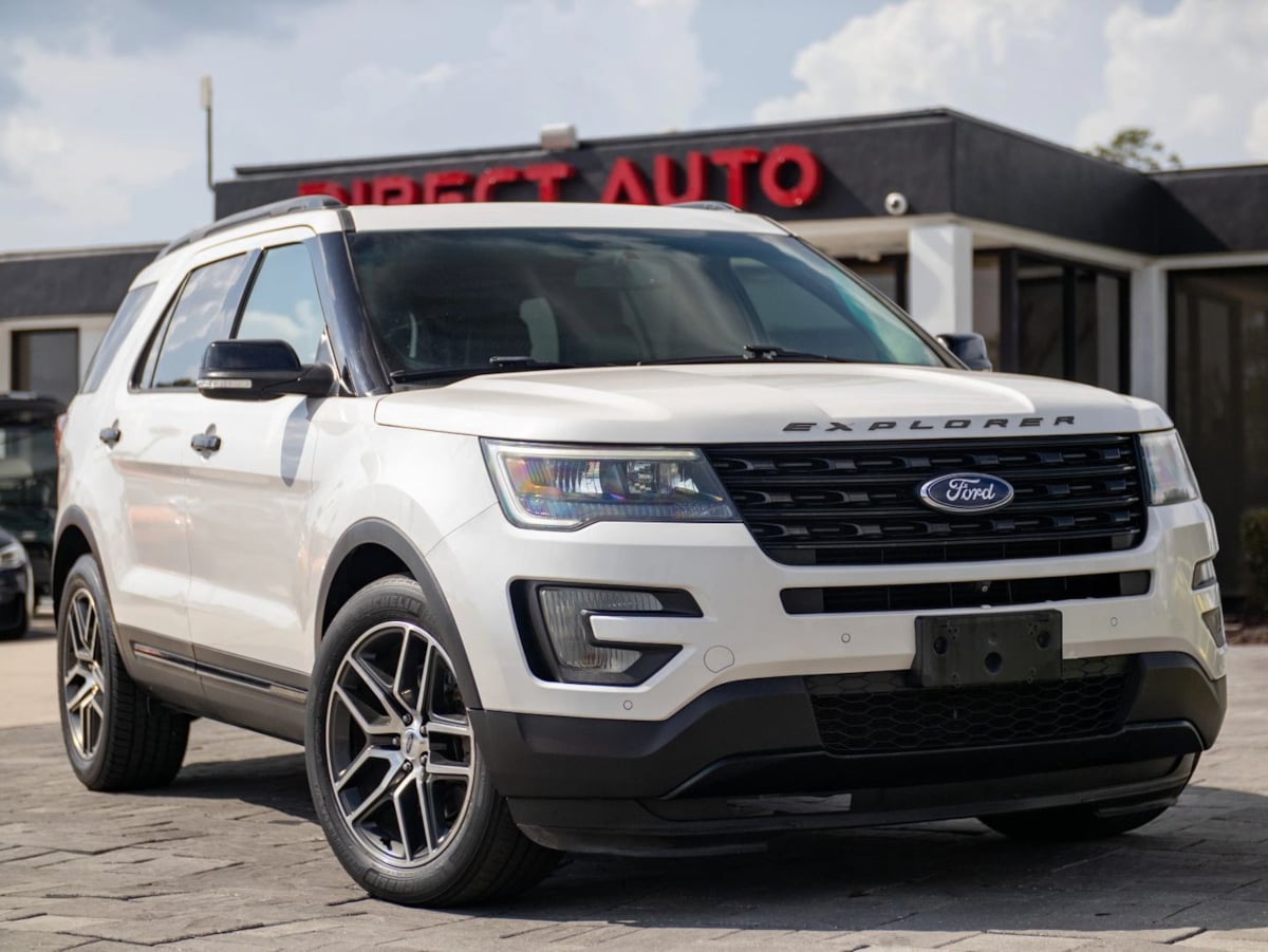 Ford Explorer photo 37