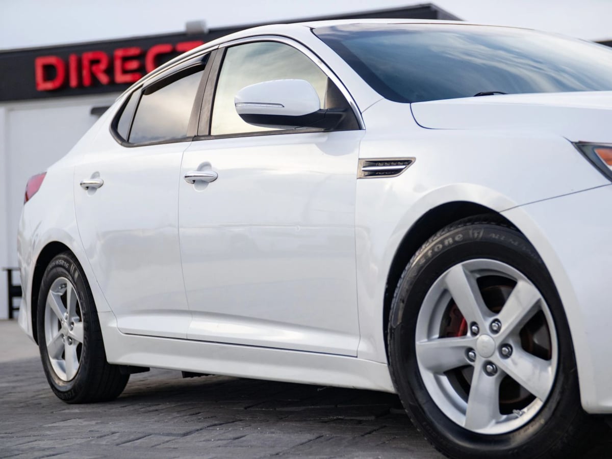 Kia Optima photo 2