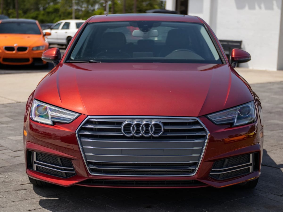 Audi A4 photo 4