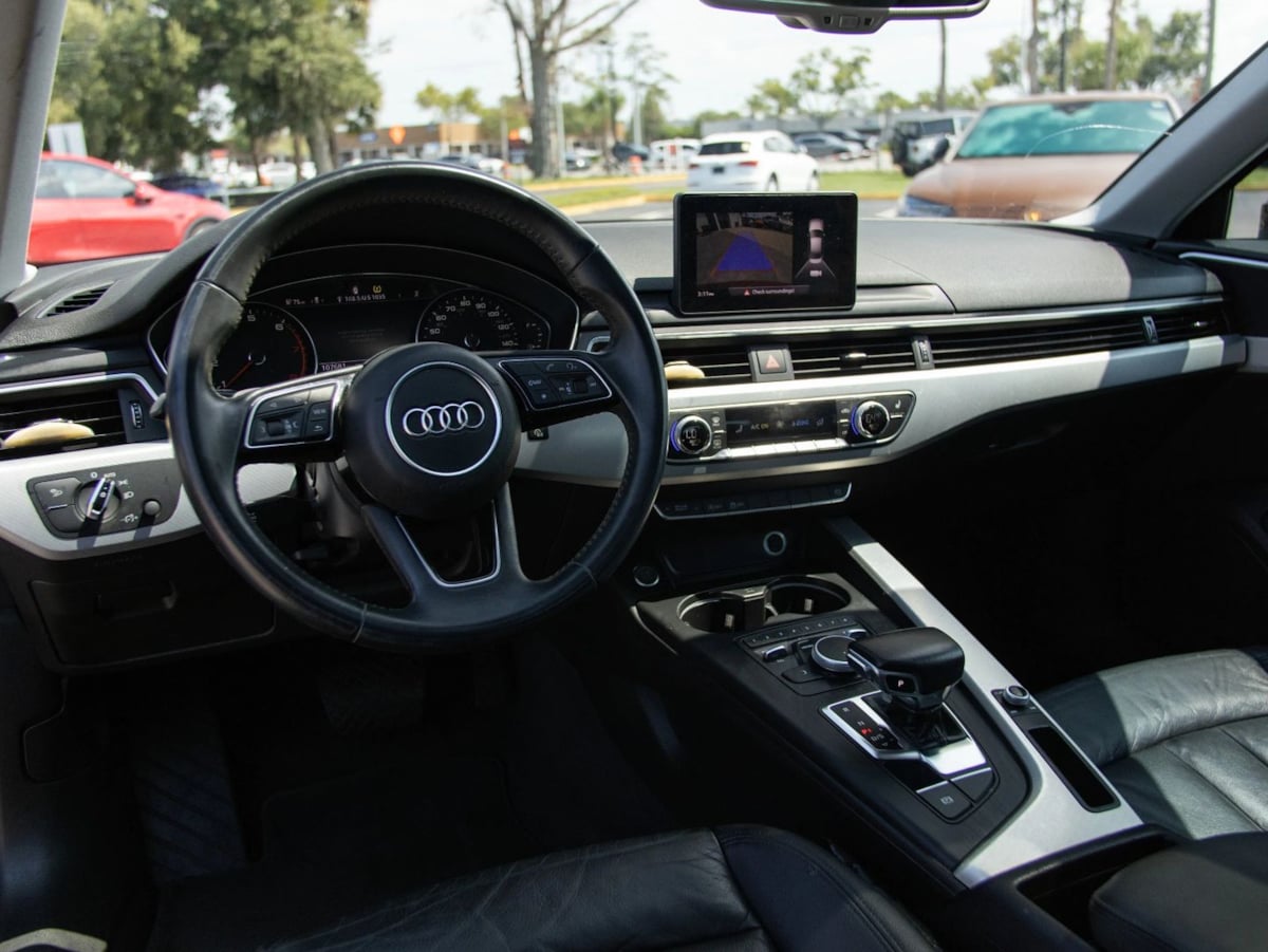 Audi A4 photo 16