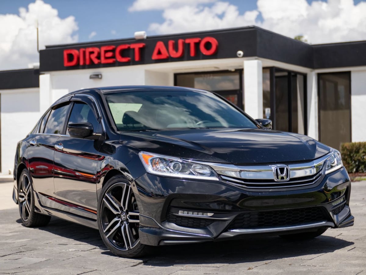 Honda Accord photo 32
