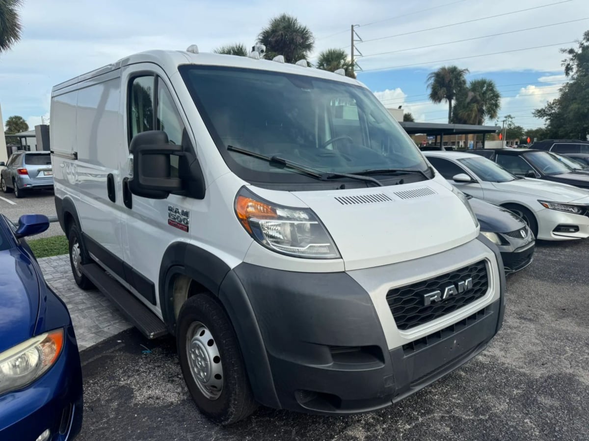 Ram Cargo Van photo 3