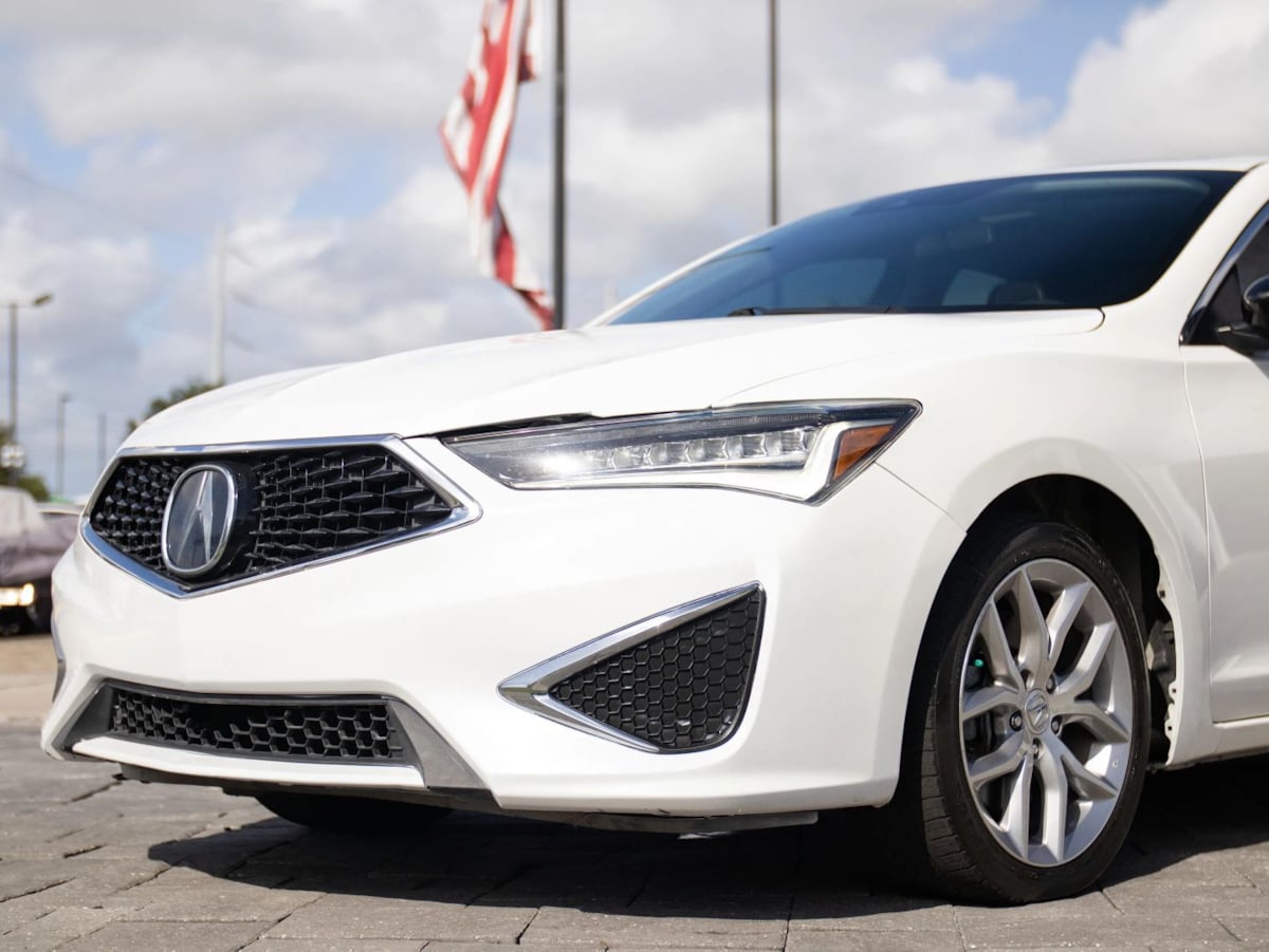 Acura ILX photo 6