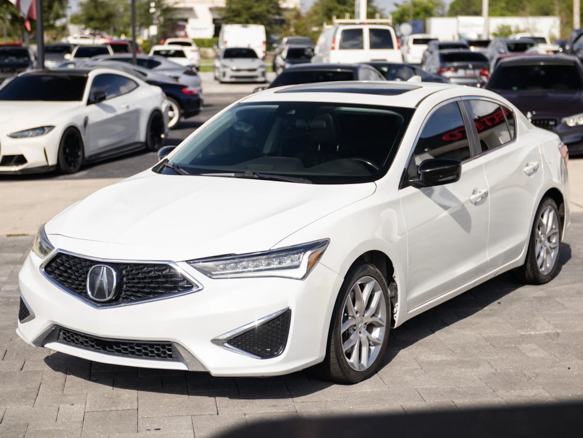 Acura ILX photo 7