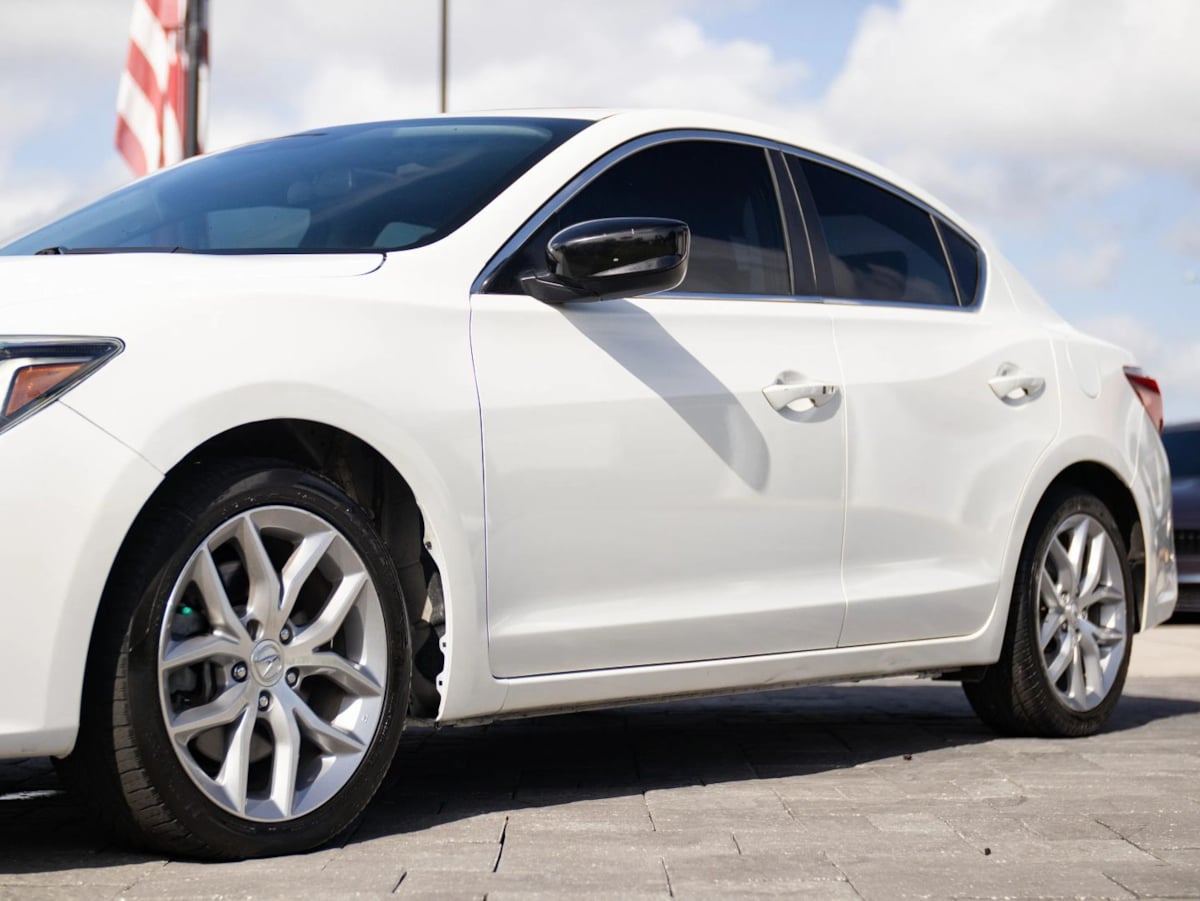 Acura ILX photo 8