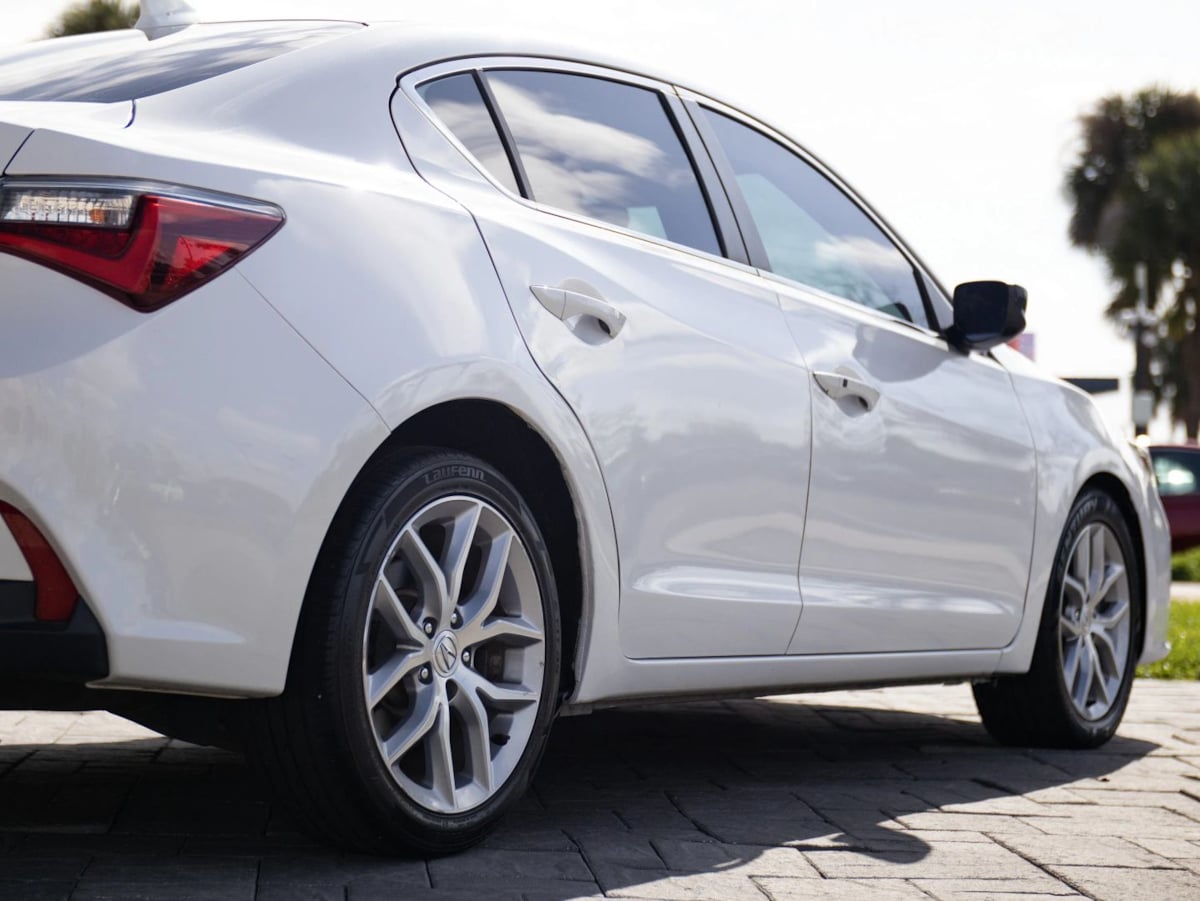 Acura ILX photo 16