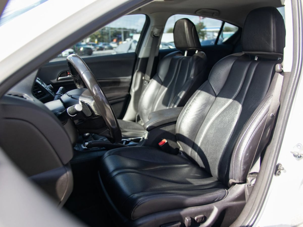 Acura ILX photo 20