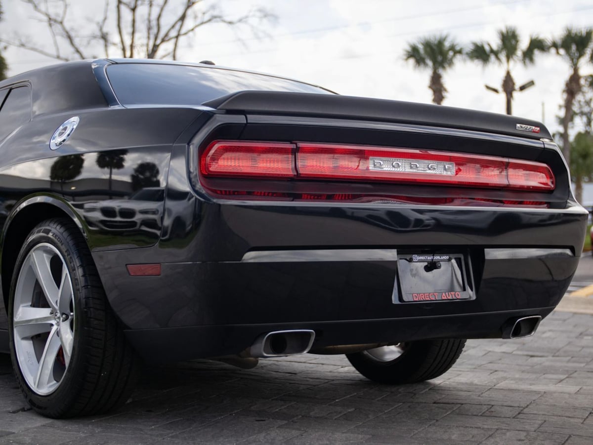Dodge Challenger photo 14