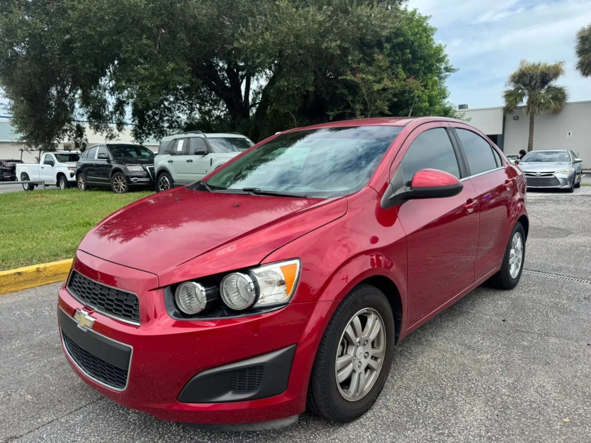 Chevrolet Sonic photo 12