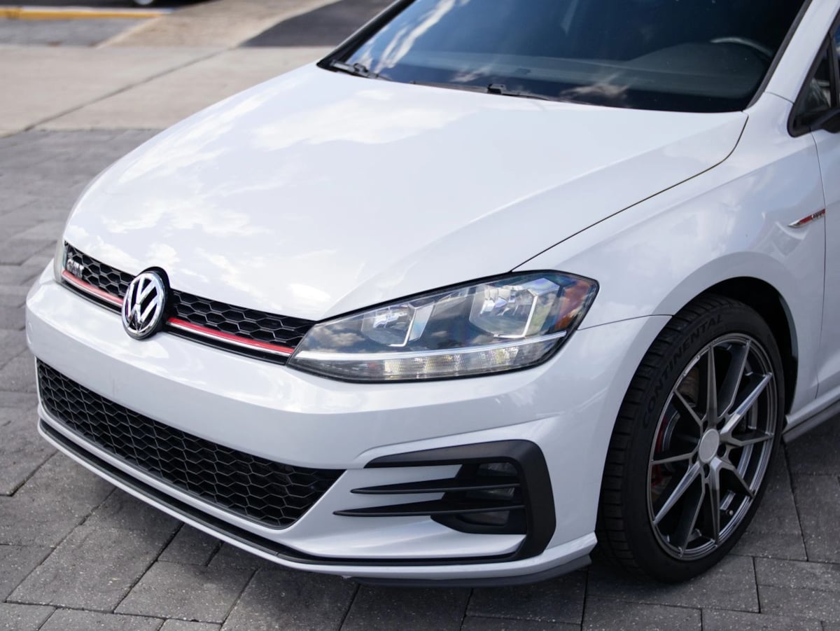 Photo 5 of this Volkswagen Golf GTI