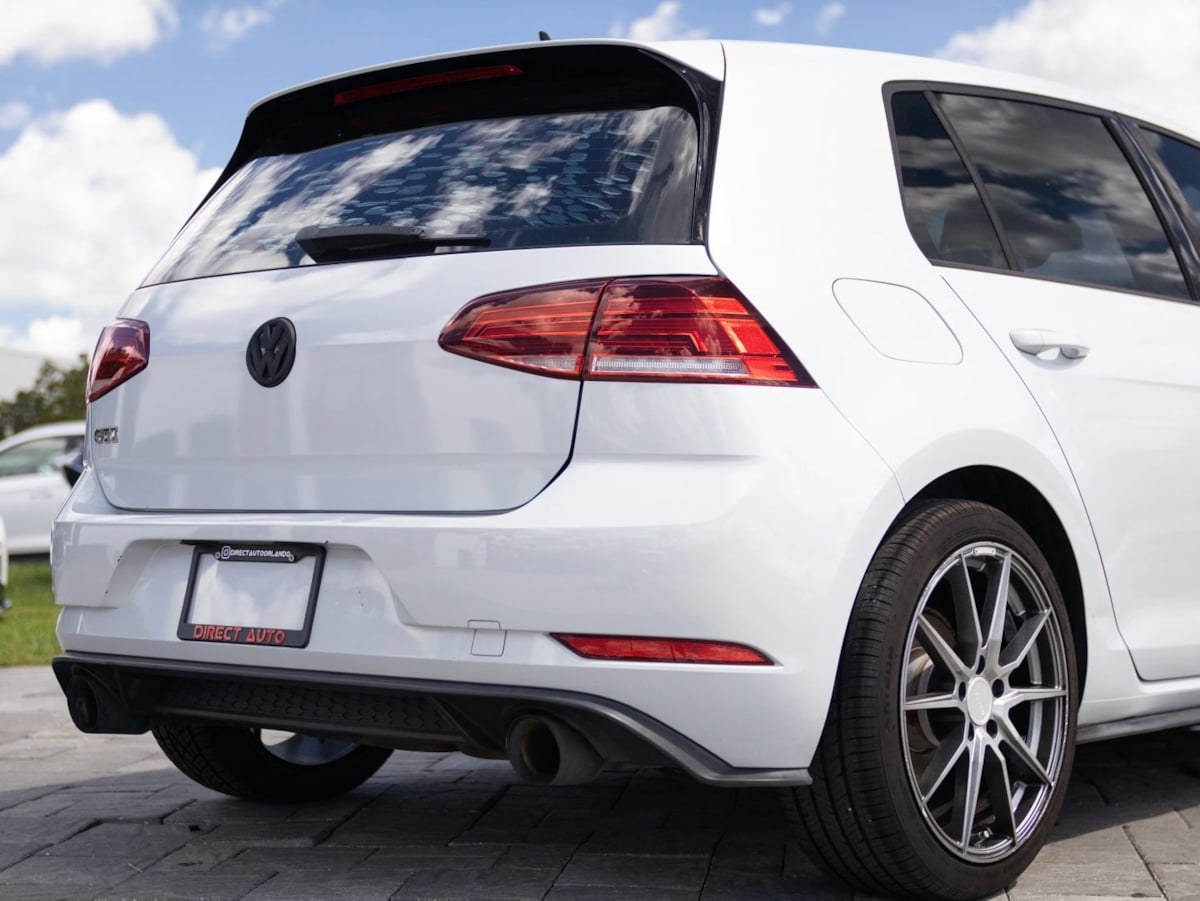 Photo 13 of this Volkswagen Golf GTI