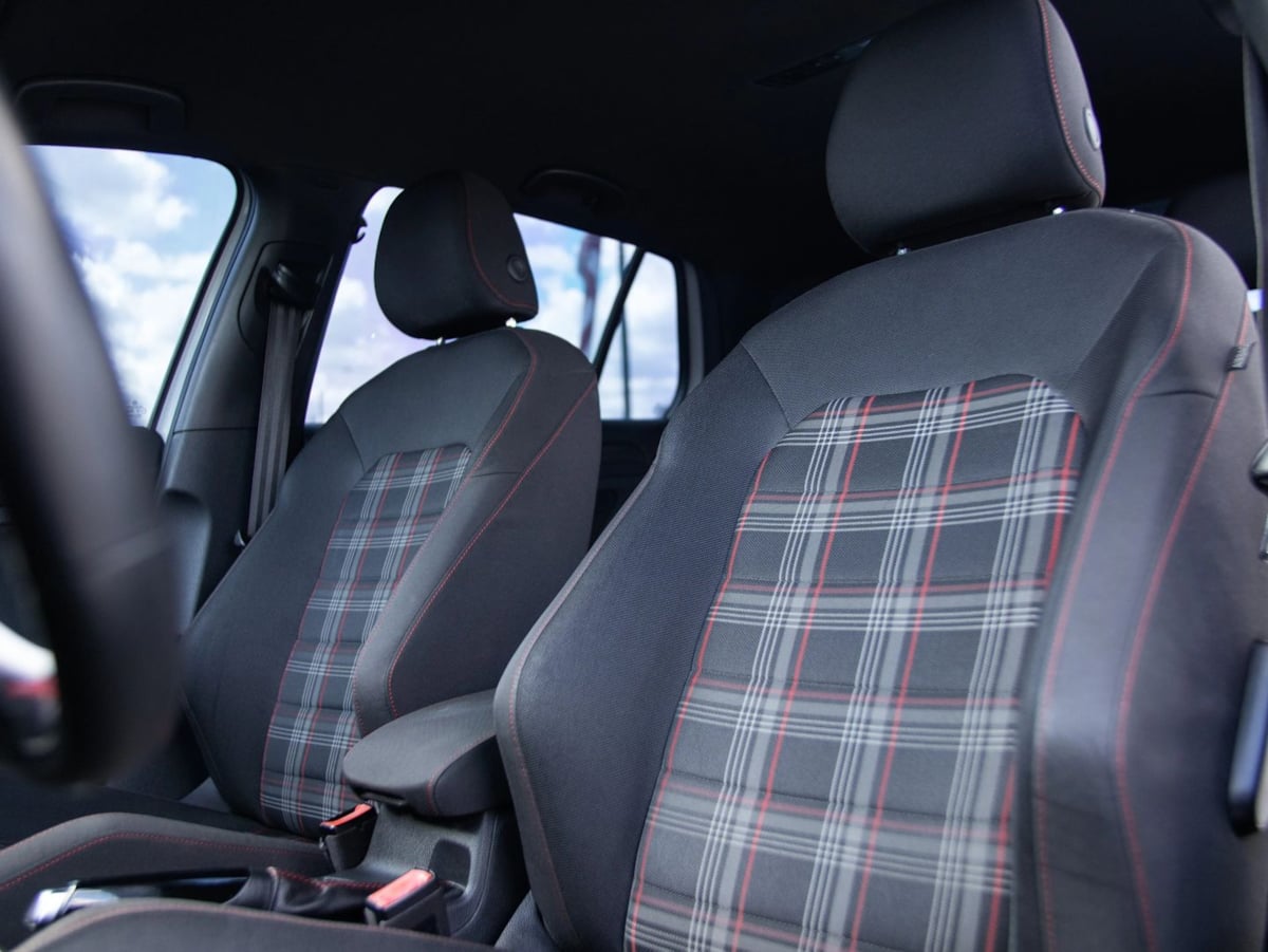Photo 18 of this Volkswagen Golf GTI
