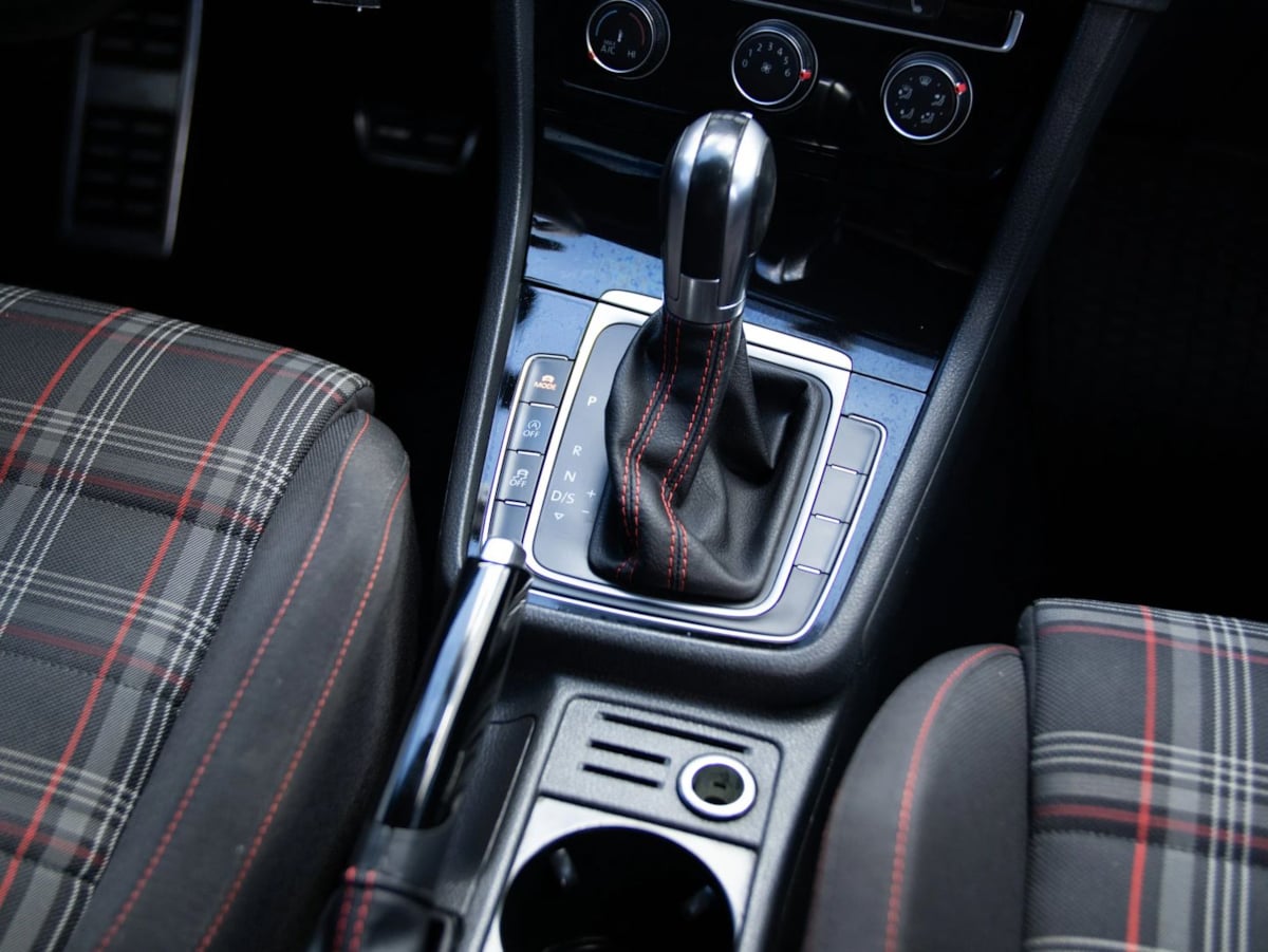 Photo 28 of this Volkswagen Golf GTI