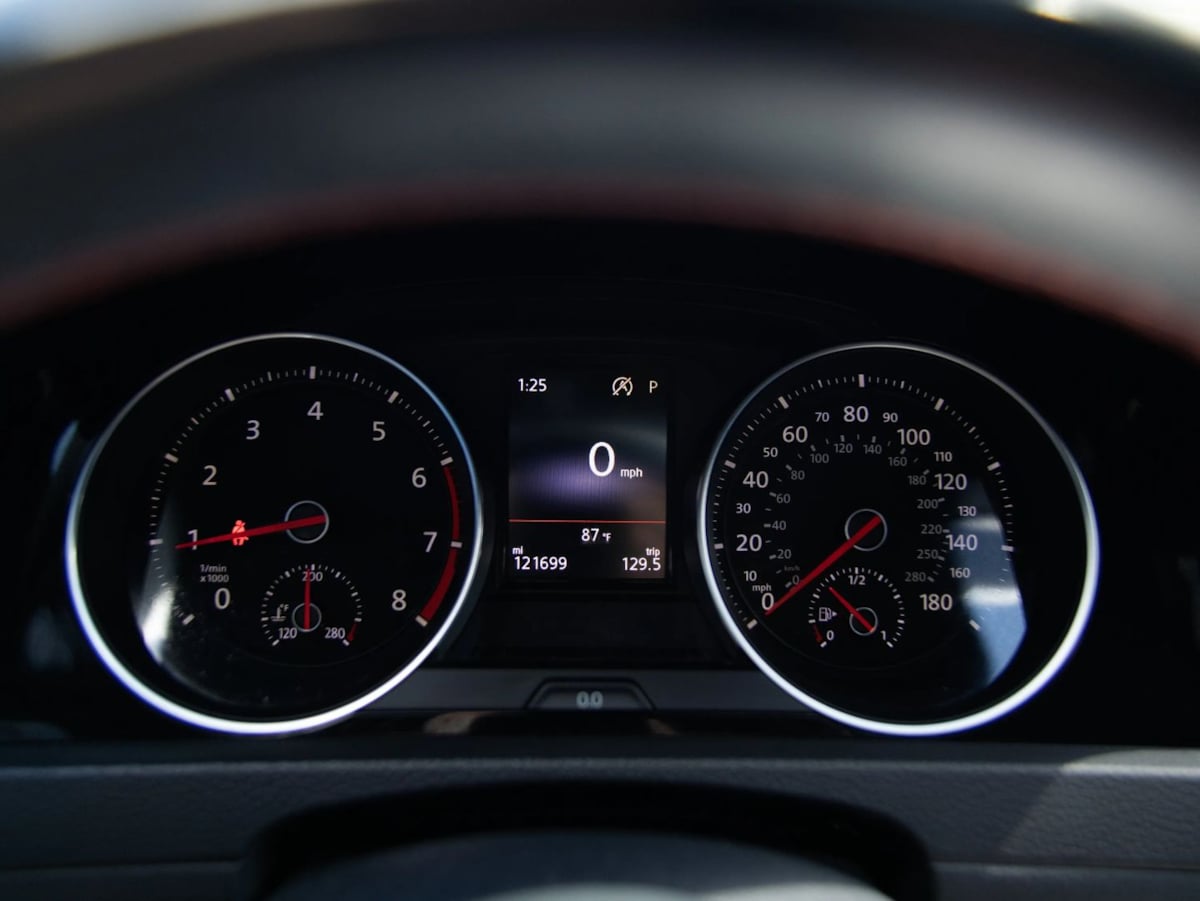 Photo 29 of this Volkswagen Golf GTI