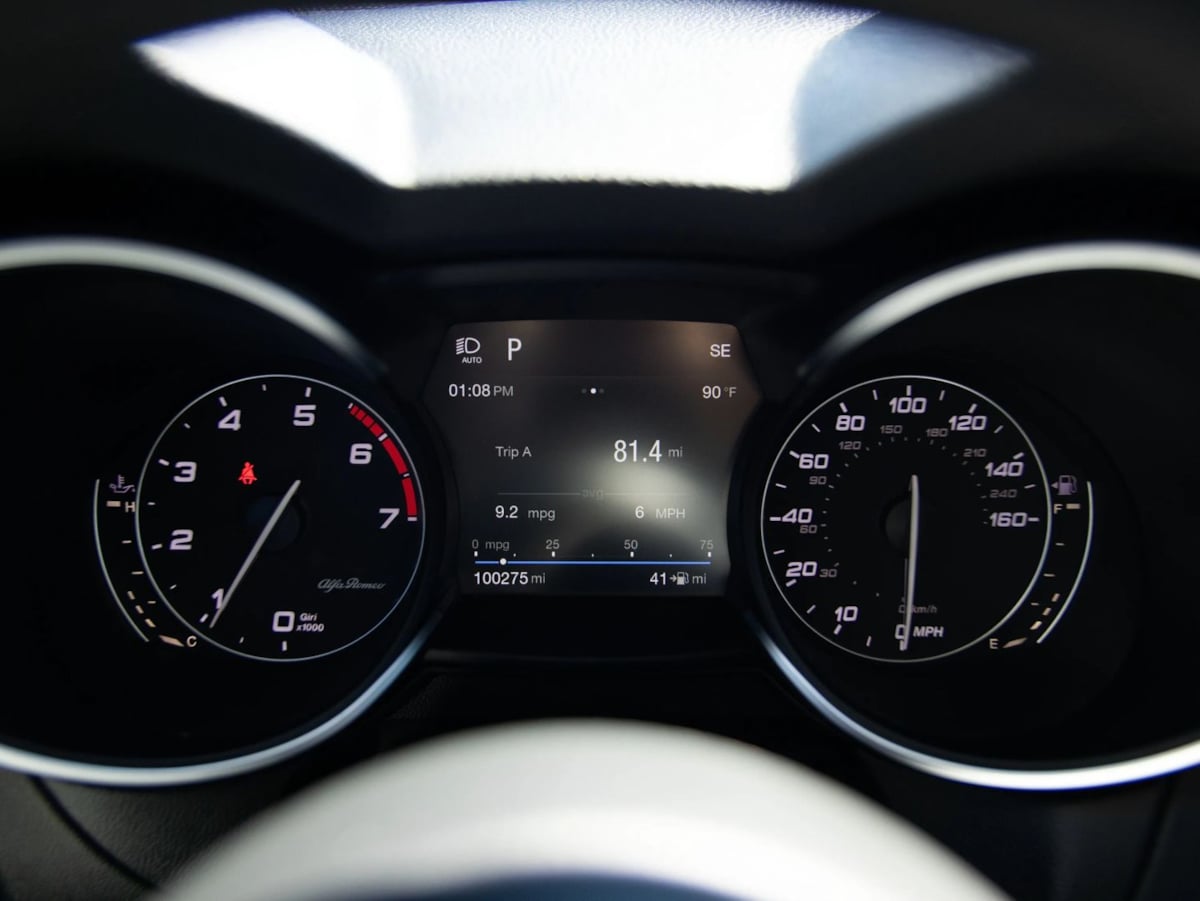 Photo 27 of this Alfa Romeo Stelvio