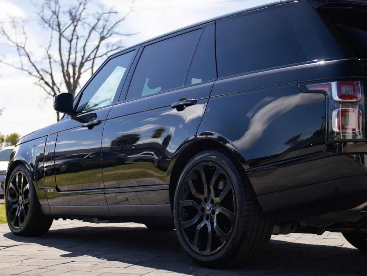 Land Rover Range Rover photo 8