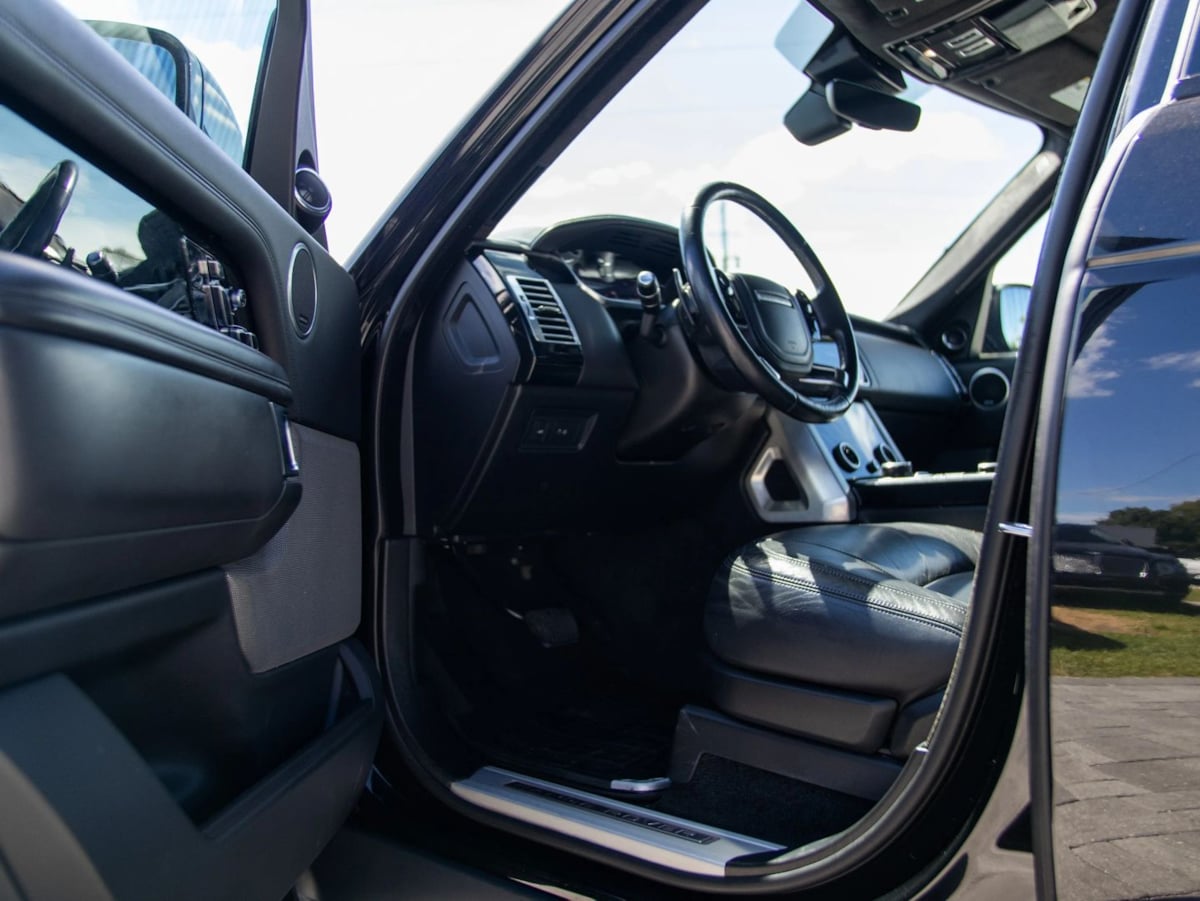 Land Rover Range Rover photo 15