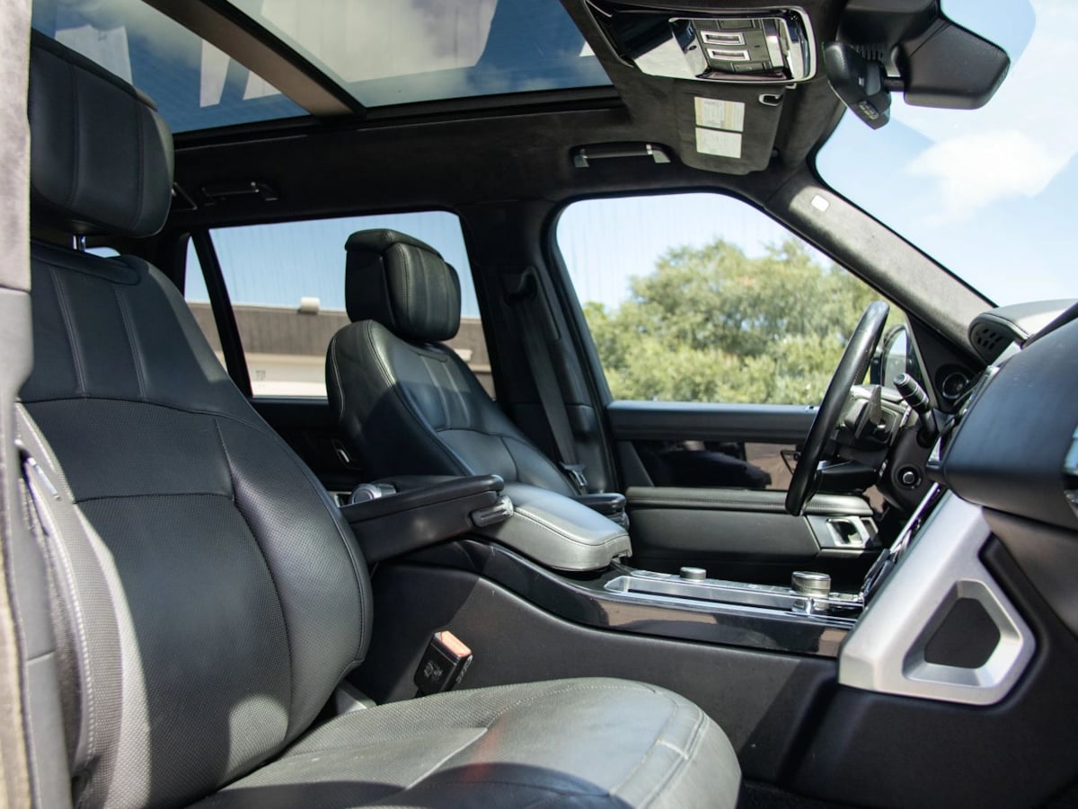 Land Rover Range Rover photo 21