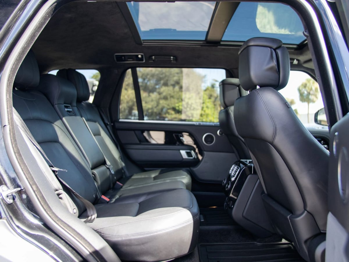 Land Rover Range Rover photo 26
