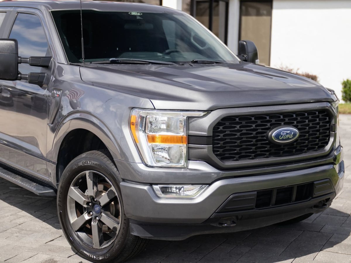 Photo 3 of this Ford F-150