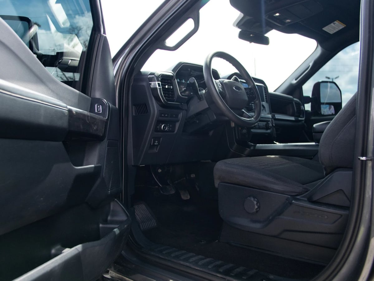 Photo 13 of this Ford F-150