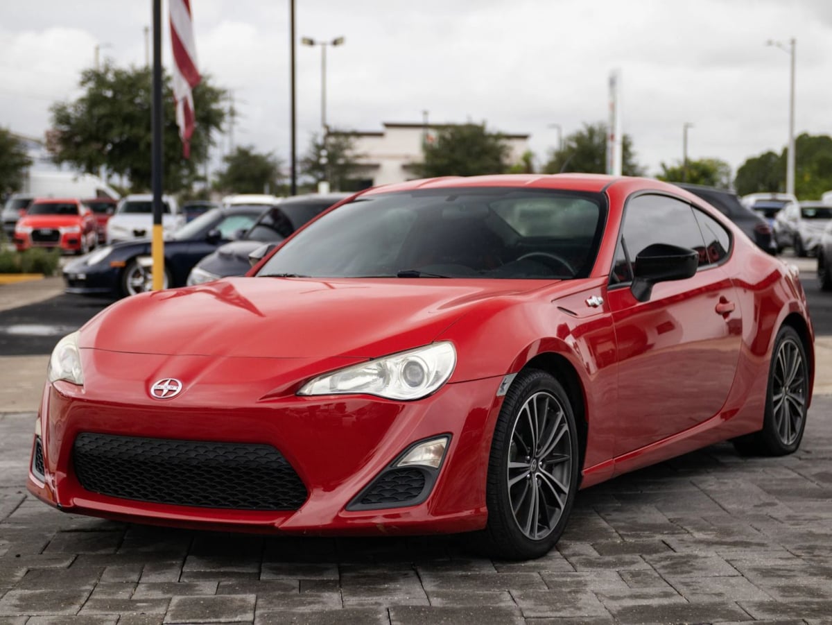 Scion FR-S photo 7