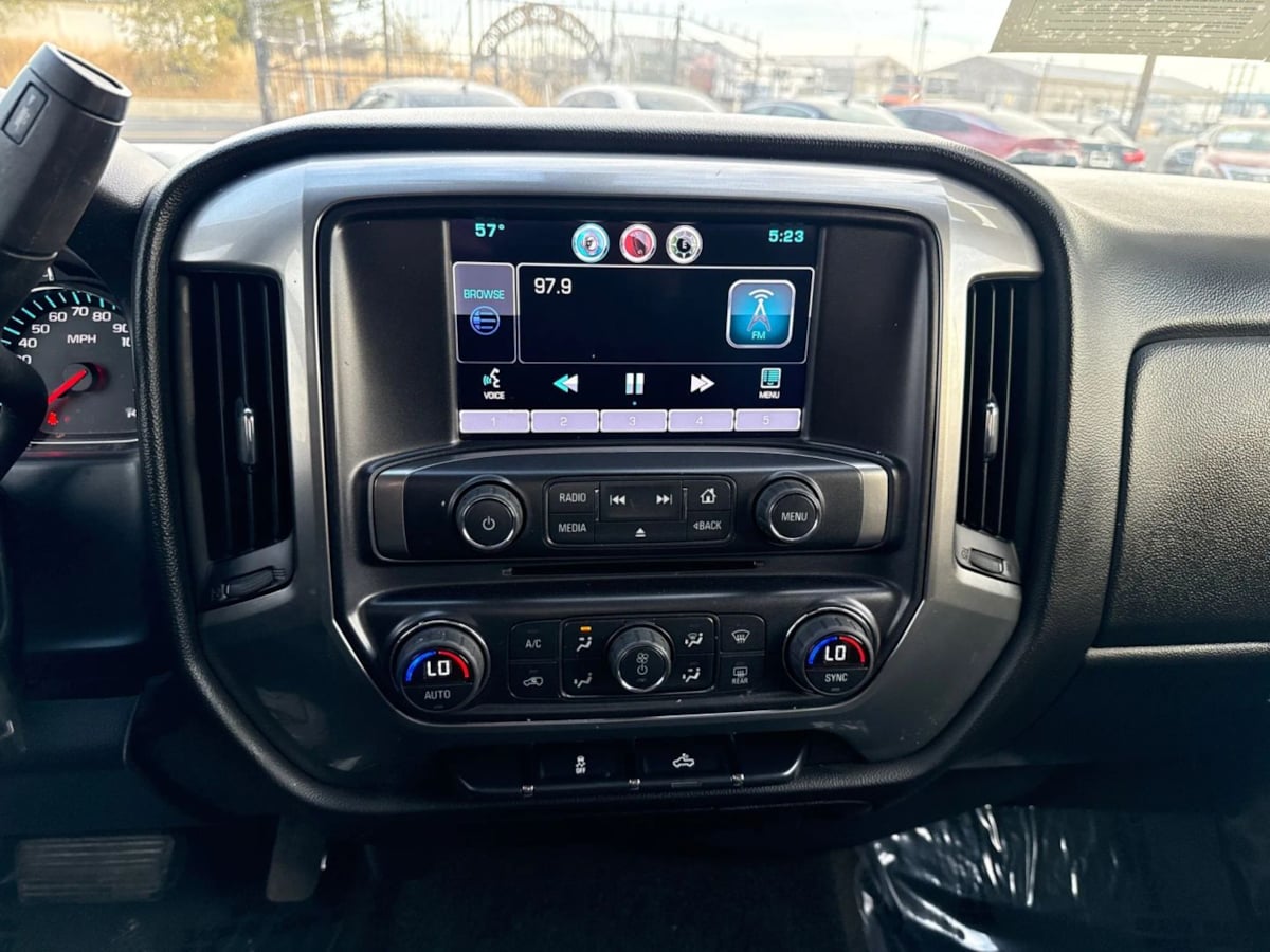 2015 Chevrolet Silverado 1500 LT - Photo 22