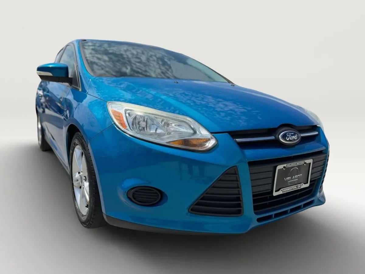 2013 Ford Focus Sedan SE's photo