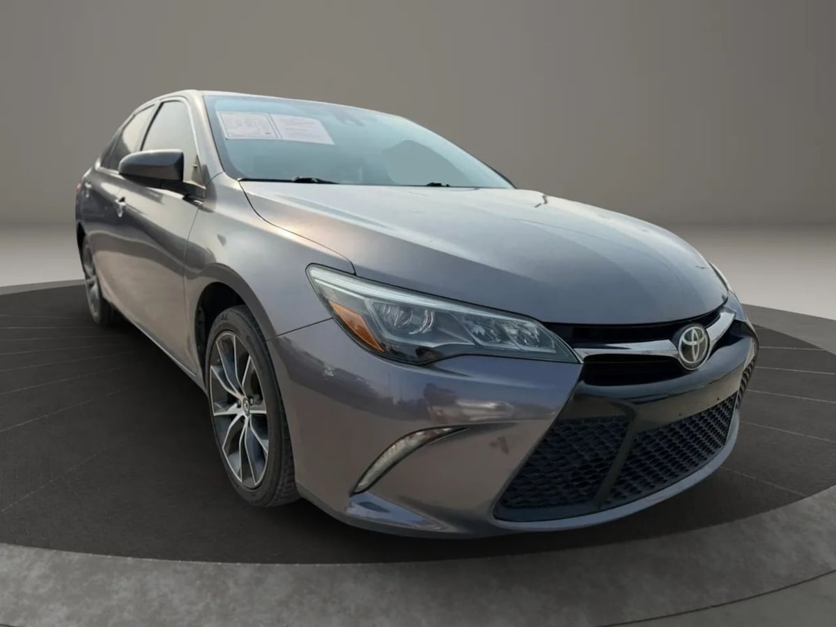 2016 Toyota Camry XSE