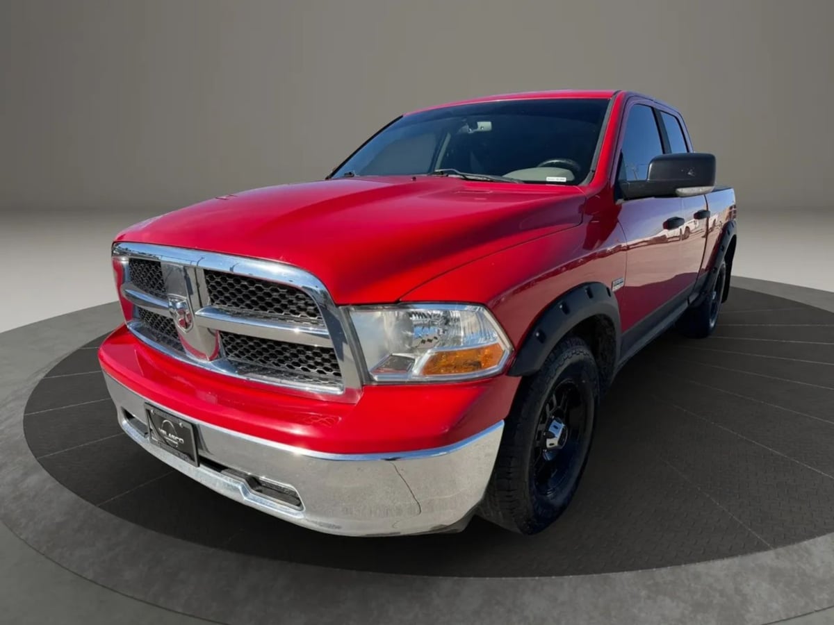 Photo 3 of this Dodge Ram 1500