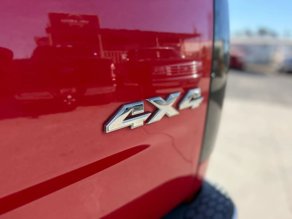Photo 10 of this Dodge Ram 1500