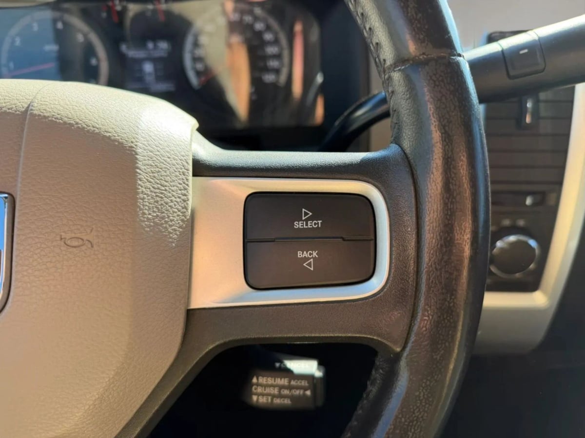 Photo 22 of this Dodge Ram 1500