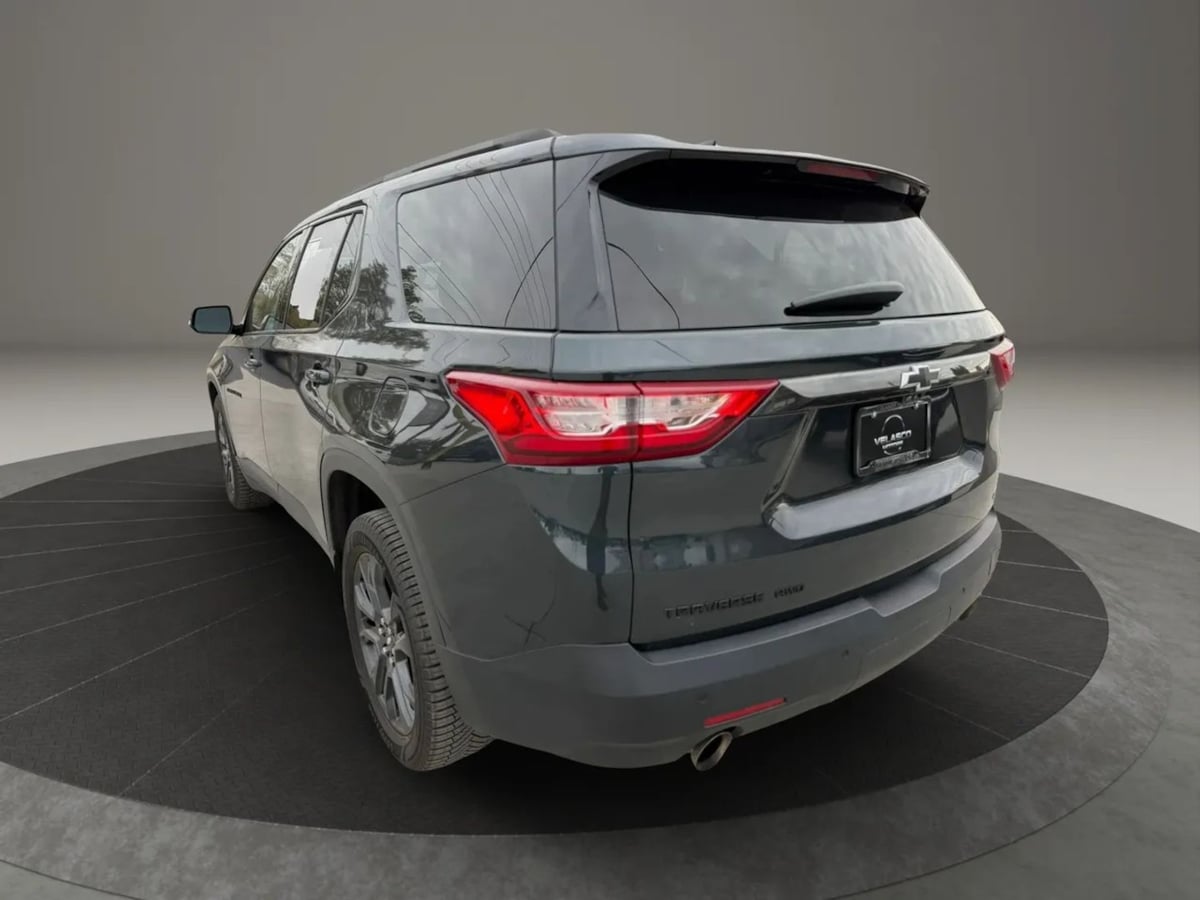 Photo 5 of this Chevrolet Traverse